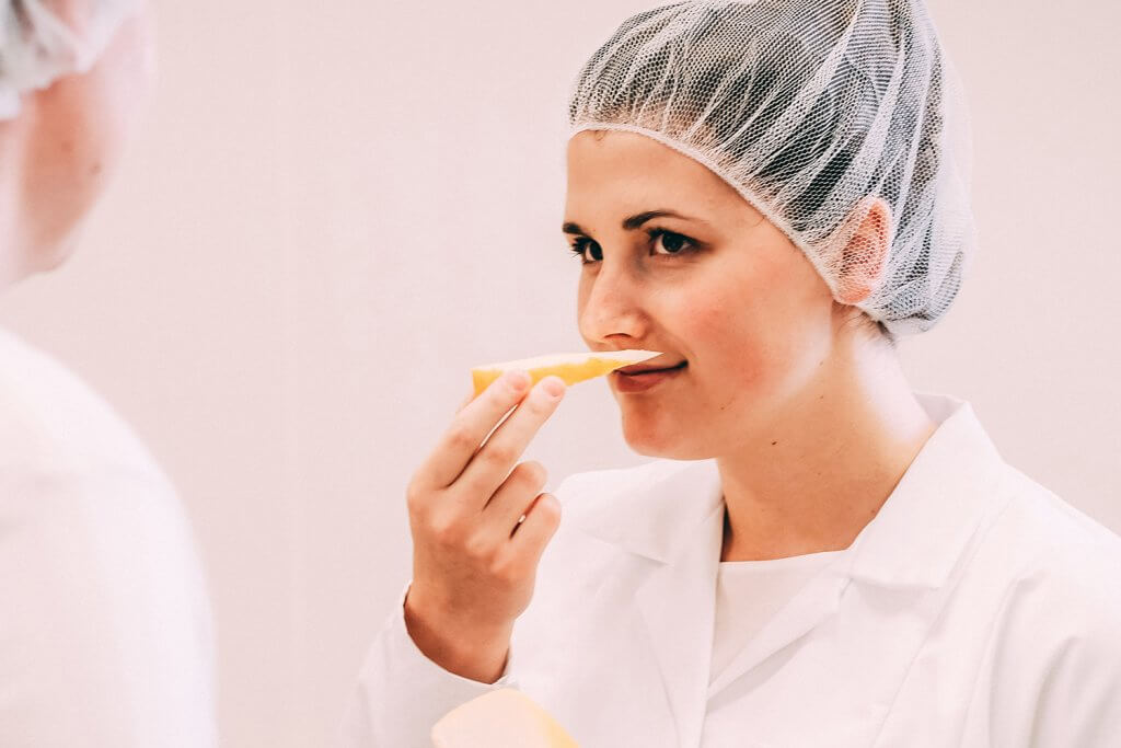 Käse-Verkostung-Käserei-Woerle