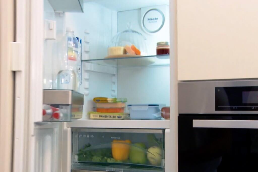 Käse-Kühlschrank-Käserei-Woerle